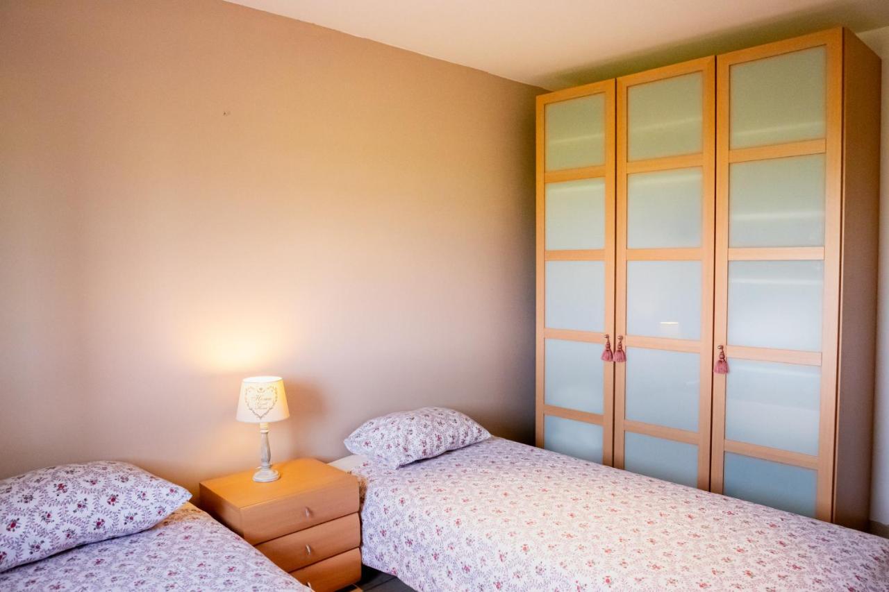 La Belle Ferme Villa Cottens  ภายนอก รูปภาพ